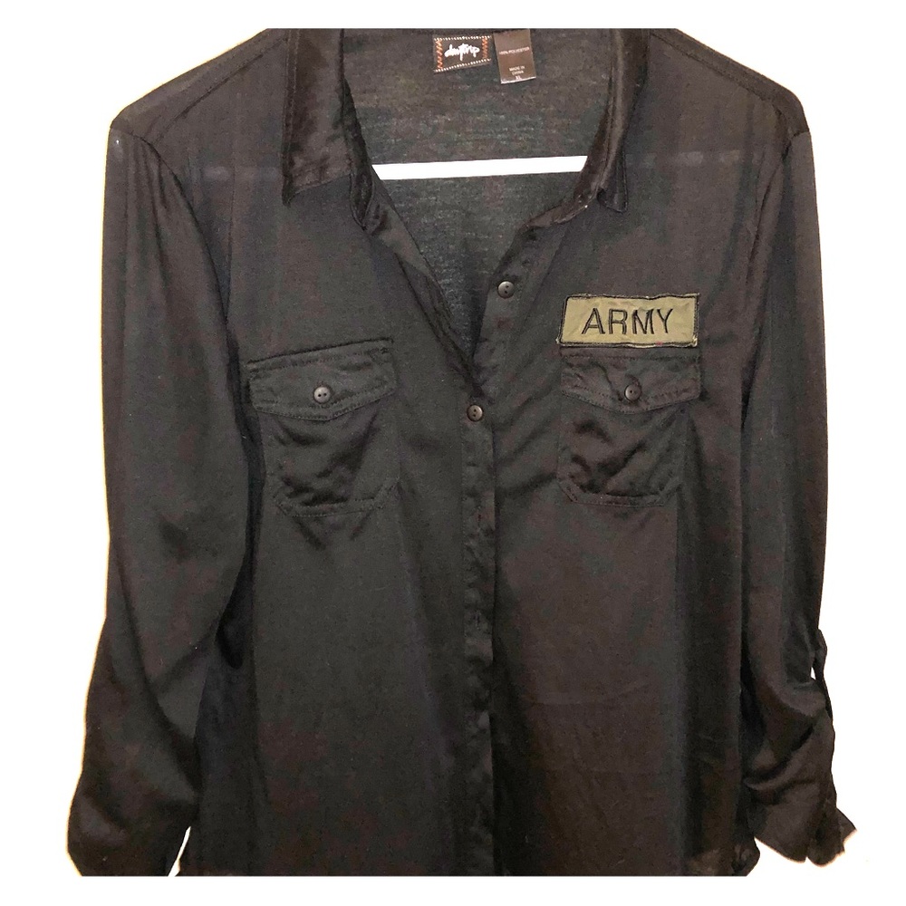 Daytrip buckle brand